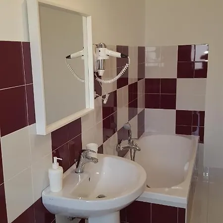 Dreams Bed & Breakfast 4*